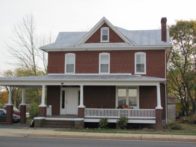 323wm01.jpg (34540 bytes)